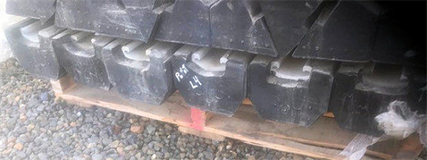 Lot Of (46) Unused Rubber Liners & Lifters For Hardinge Ball Mill)